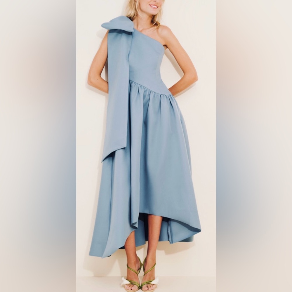 Elliatt Liesel One-Shoulder Dress. Shoulder bow, draped overlay. Smokey blue. M - Picture 3 of 14